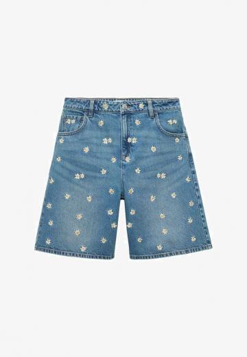 Джинсовые шорты