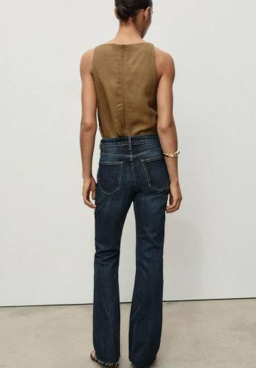 Клешеные джинсы