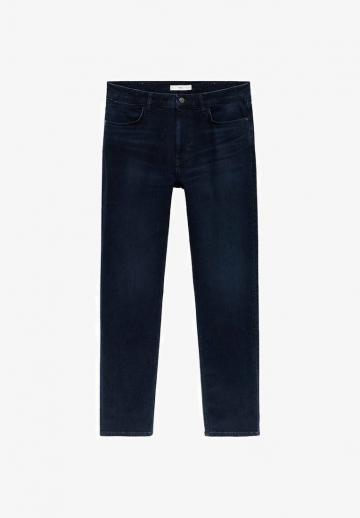 Узкие джинсы