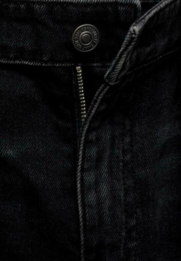 Клешеные джинсы