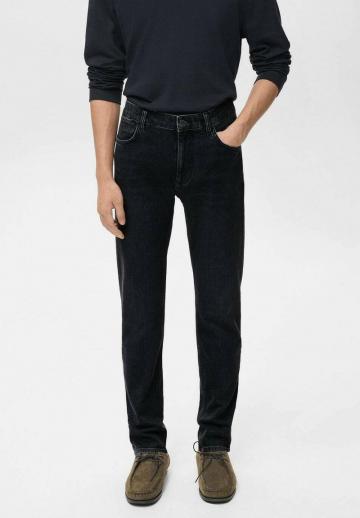 Узкие джинсы