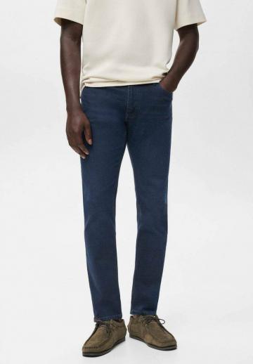 Узкие джинсы