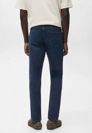Узкие джинсы
