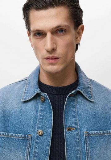 Джинсовая куртка