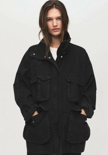 Короткое пальто