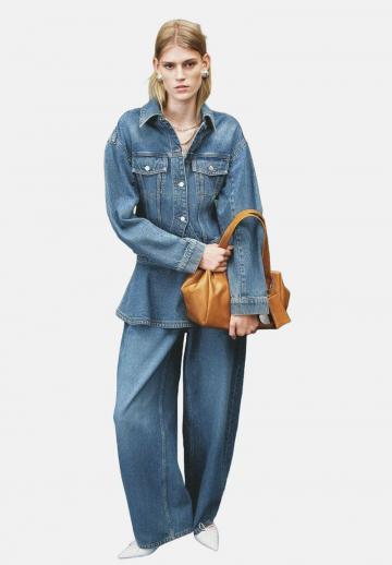 Джинсовая жилетка