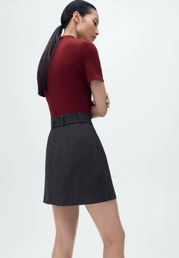 Короткое платье