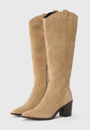 Ковбойские сапоги