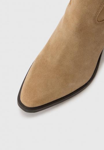 Ковбойские сапоги