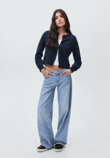 Вязаная кофта