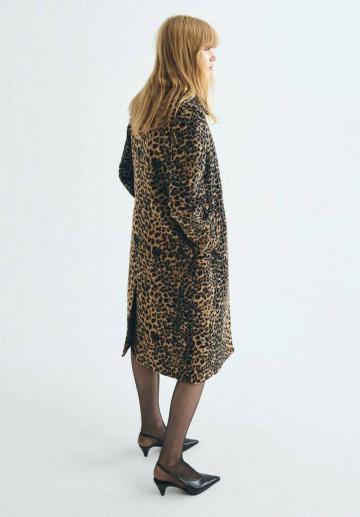 Шерстяное пальто