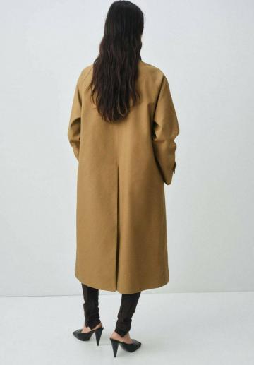 Шерстяное пальто