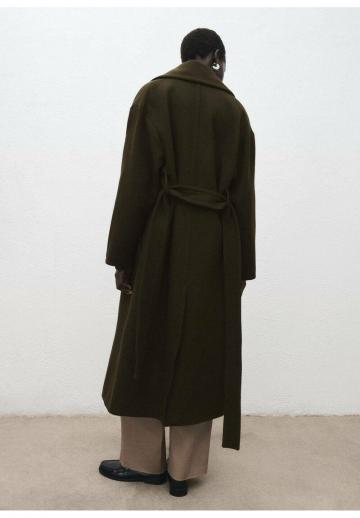 Шерстяное пальто