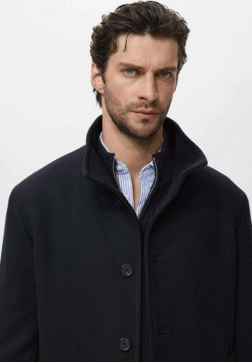 Короткое пальто