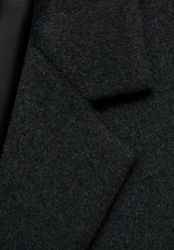 Короткое пальто