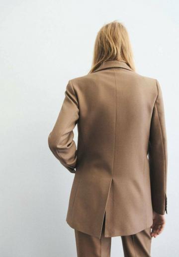 Короткое пальто