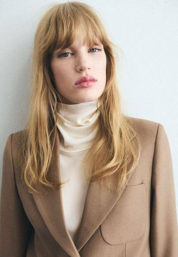 Короткое пальто