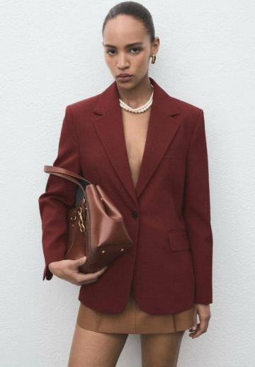 Короткое пальто