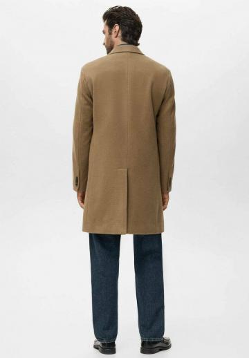 Короткое пальто