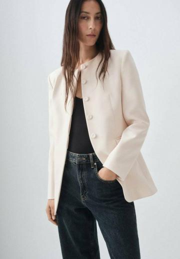 Короткое пальто