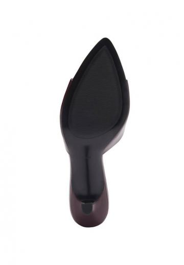 Босоножки на каблуке