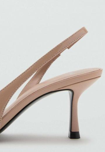 Туфли на высоком каблуке