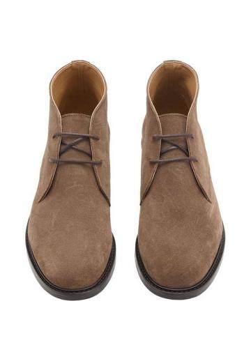 Ботинки на шнуровке