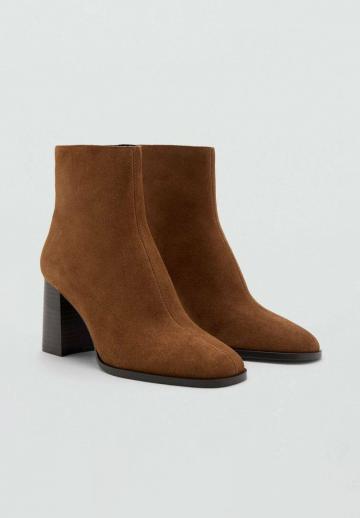 Высокие сапоги