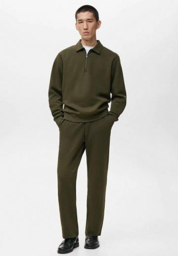 Спортивные штаны