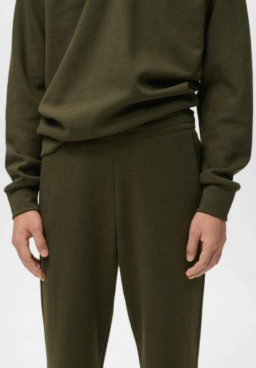 Спортивные штаны