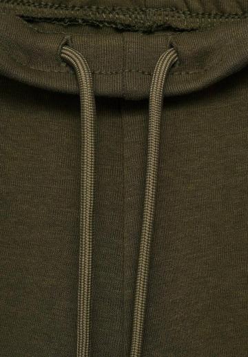 Спортивные штаны