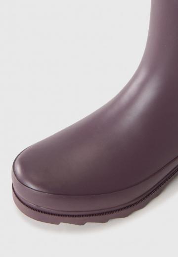 Резиновые сапоги