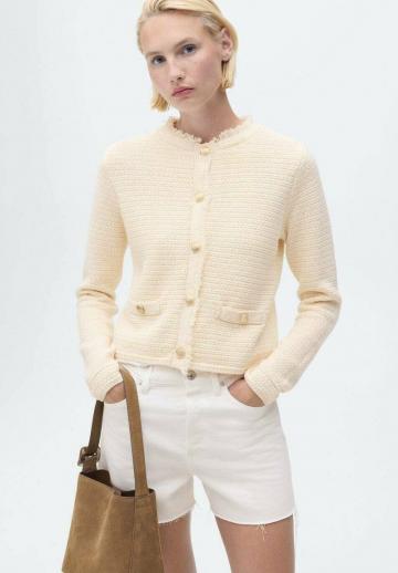 Вязаная кофта