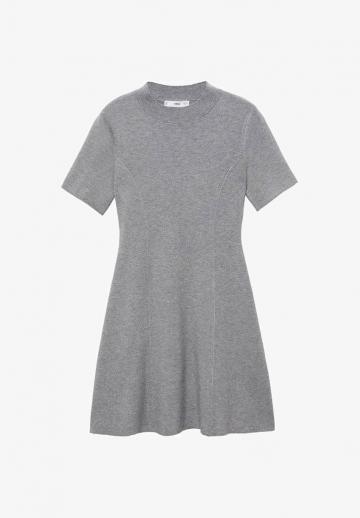 Вязаное платье