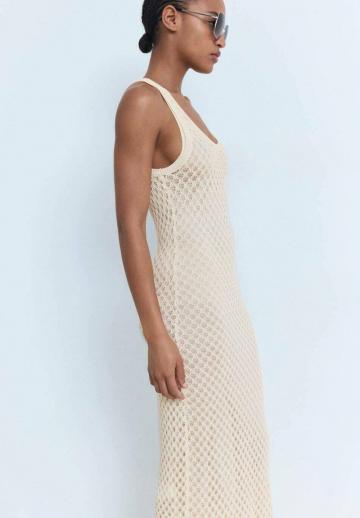 Платье футляр