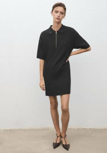 Вязаное платье