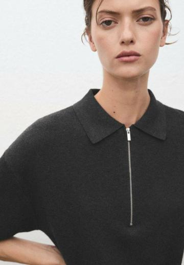 Вязаное платье