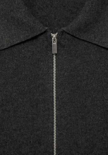 Вязаное платье