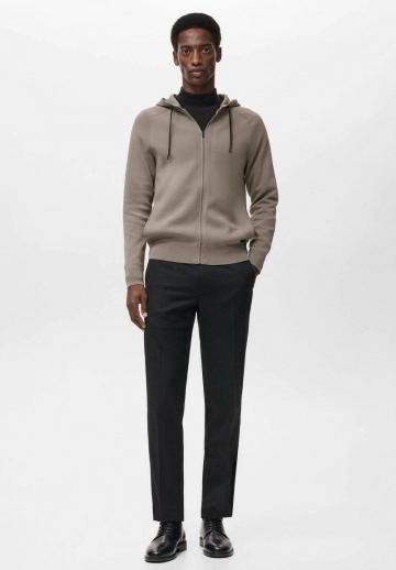 Вязаная кофта