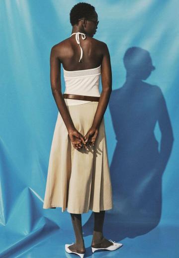 Топ на бретельках