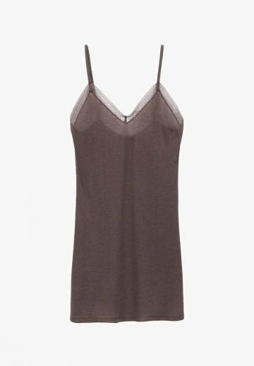 Топ на бретельках