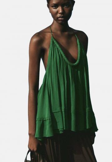 Топ на бретельках