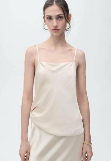 Топ на бретельках