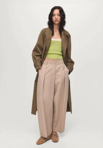 Топ на бретельках