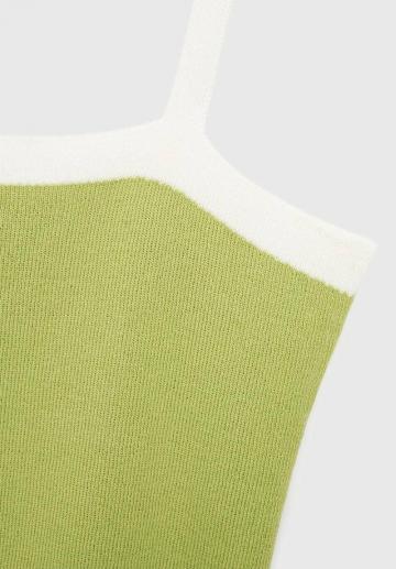 Топ на бретельках