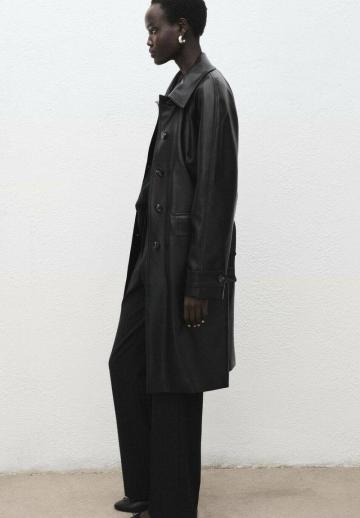 Пальто из искусственной кожи