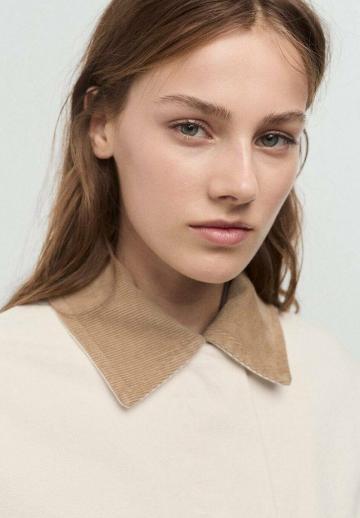 Куртка с накладнымит карманами