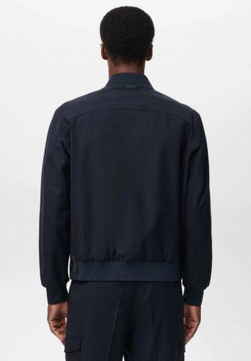 Куртка бомбер