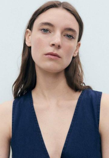 Джинсовая жилетка