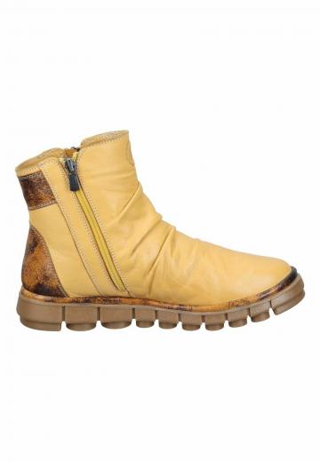 Зимние ботинки